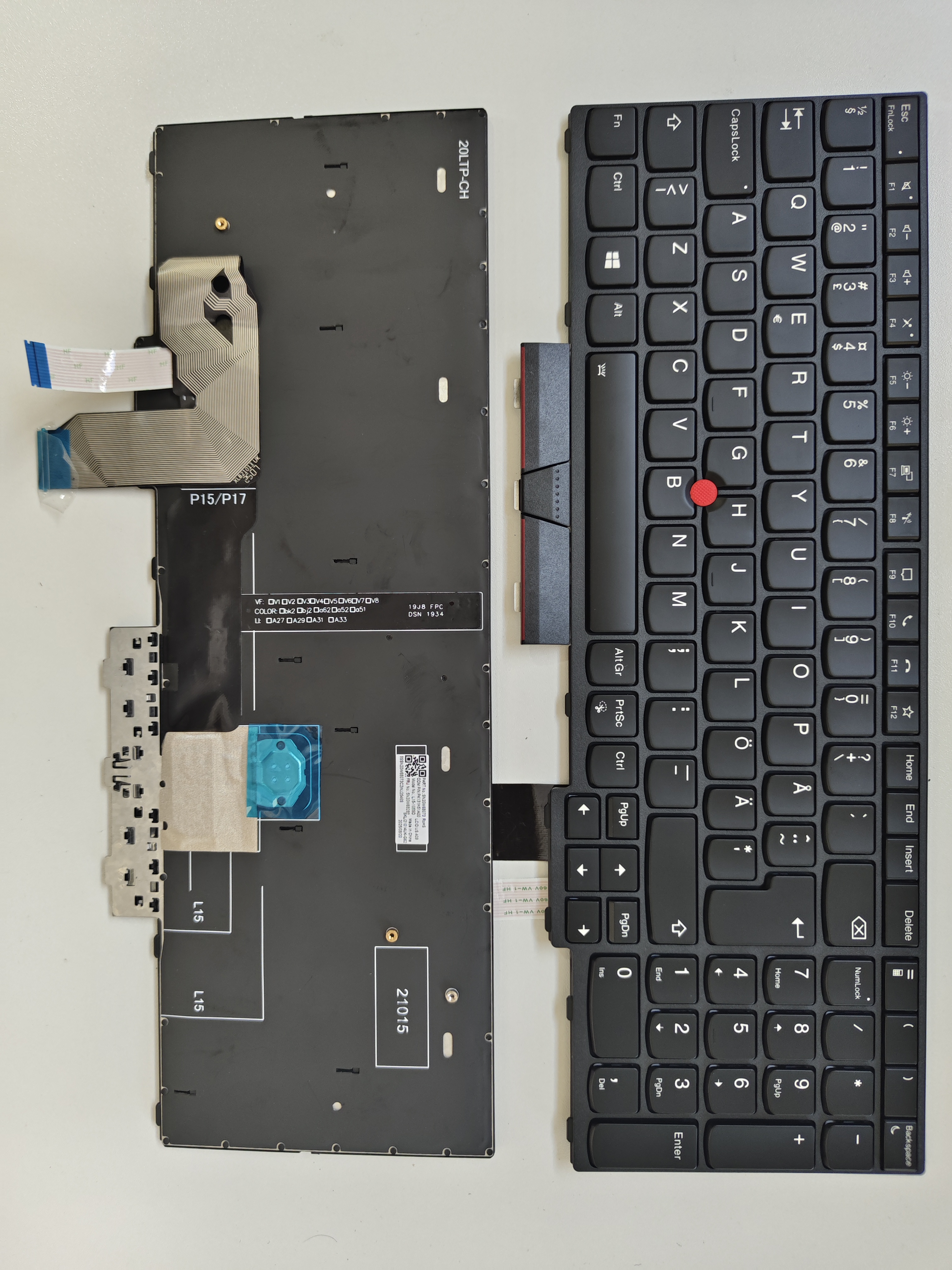 Picture of New Replacement Laptop Keyboard For IBM T15G/P15/P17 BLACK FRAME BLACK With Point Backlit (OEM) Other Language Layout